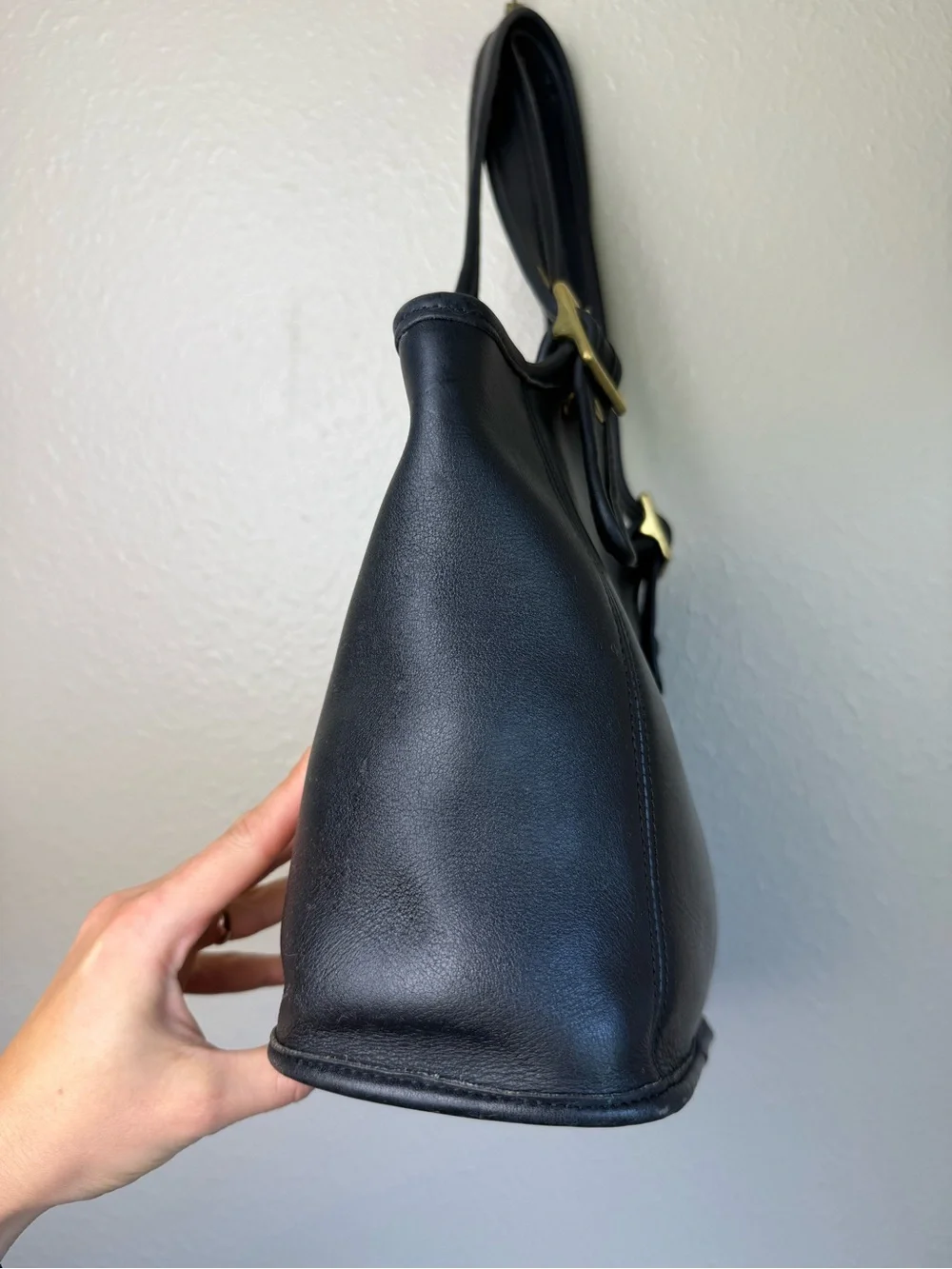 Vintage Coach 9086 leather bag